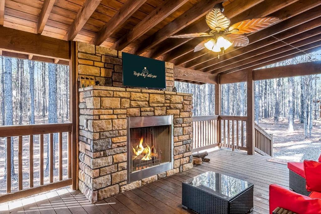 Large Luxury 2Br Cabin W Hot Tub Double Trouble Was Designed For Fun Comfort And Memories Minutes From Buzzling Hochatown And Beautiful Beaver Bend State Park 브로큰보우 외부 사진